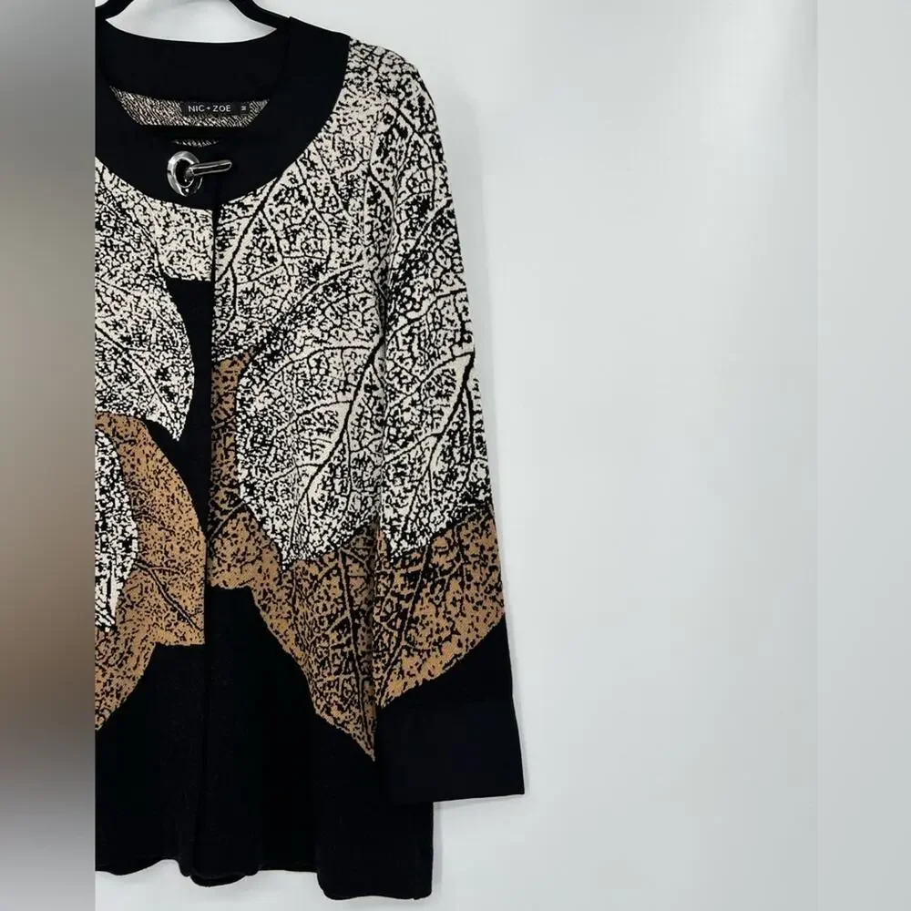 Nic + Zoe Santana Cardigan Sweater Jacket Leafs Metal Clasp Printed Size Medium - Picture 5 of 11